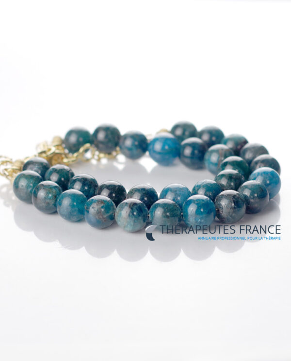 apatite bleue 10mm avec fermoir